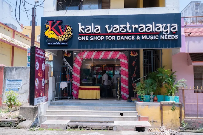 Kala Vastraalaya Signboard
